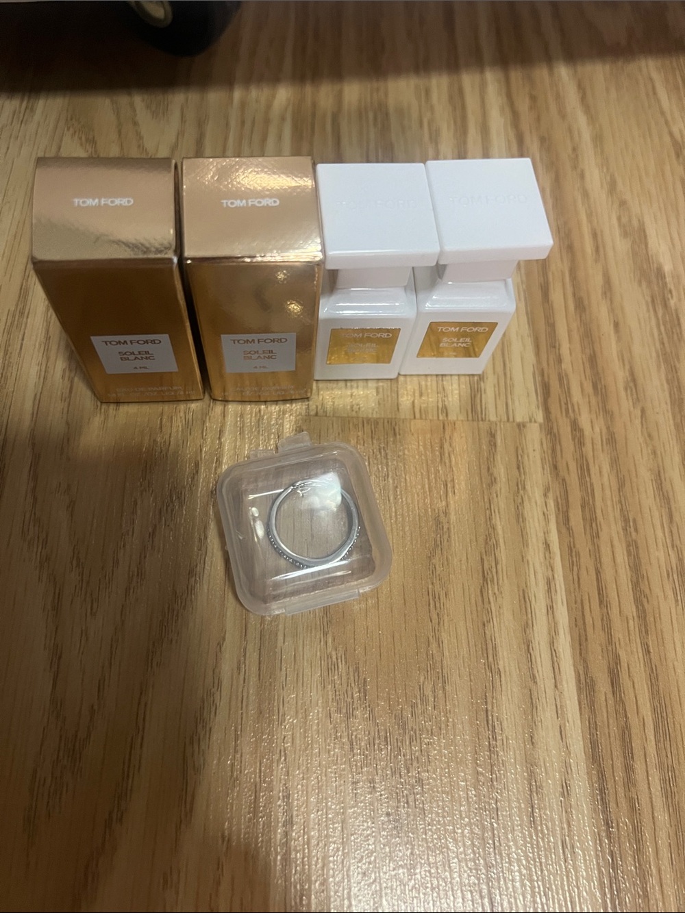 Tom Ford Bundle w/ free adjustable ring